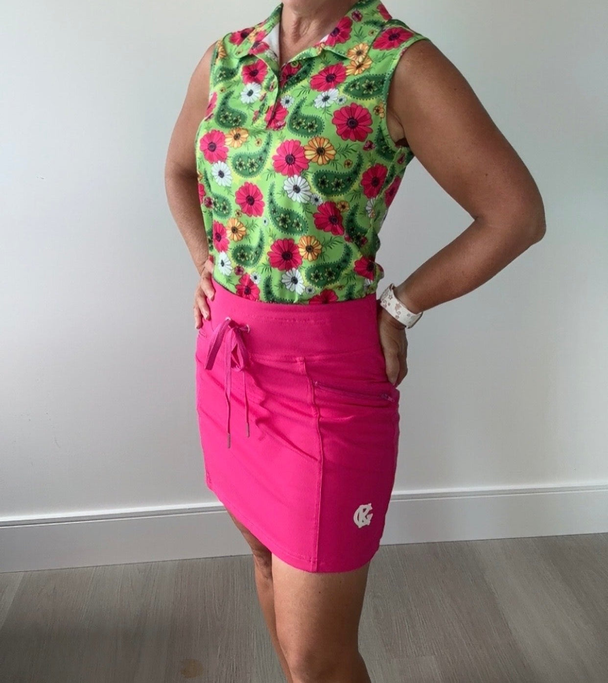 Falda pantalón con bolsillos y cremallera 2024